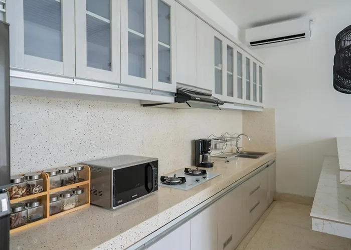 Silencio - Bali Invest Club Villa Canggu